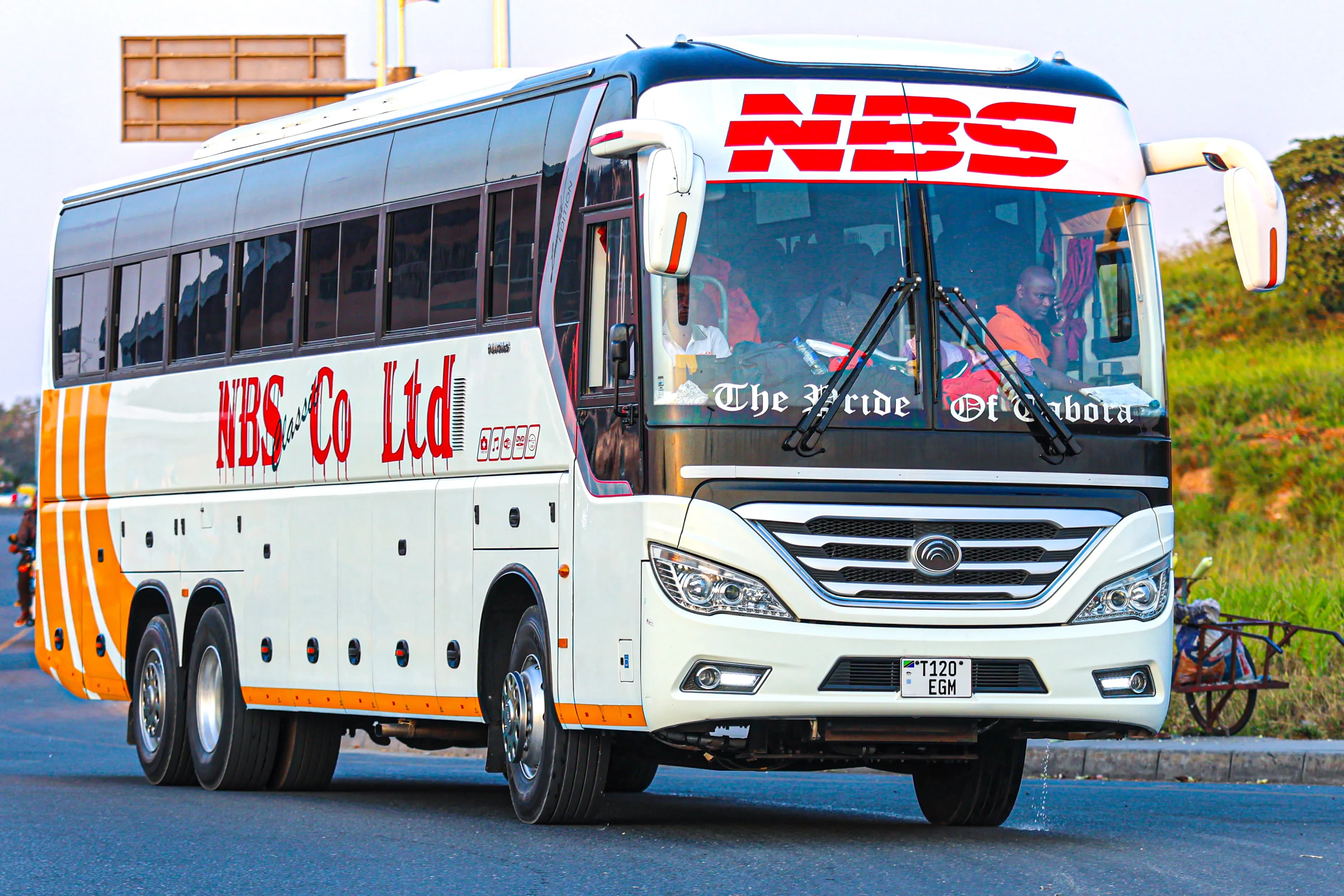 NBS Classic bus exterior view 2